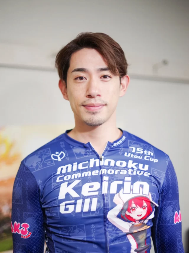 青森の新山響平選手。理事長杯は単騎の戦いになりそうです。

#前橋競輪 
#競輪 
#keirin 
#寬仁親王牌
#新山響平